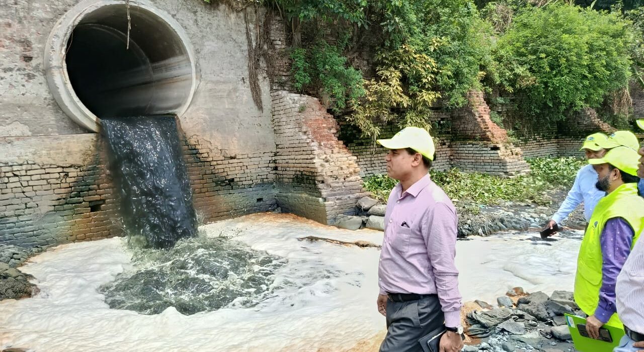 Waste Discharge into Buriganga